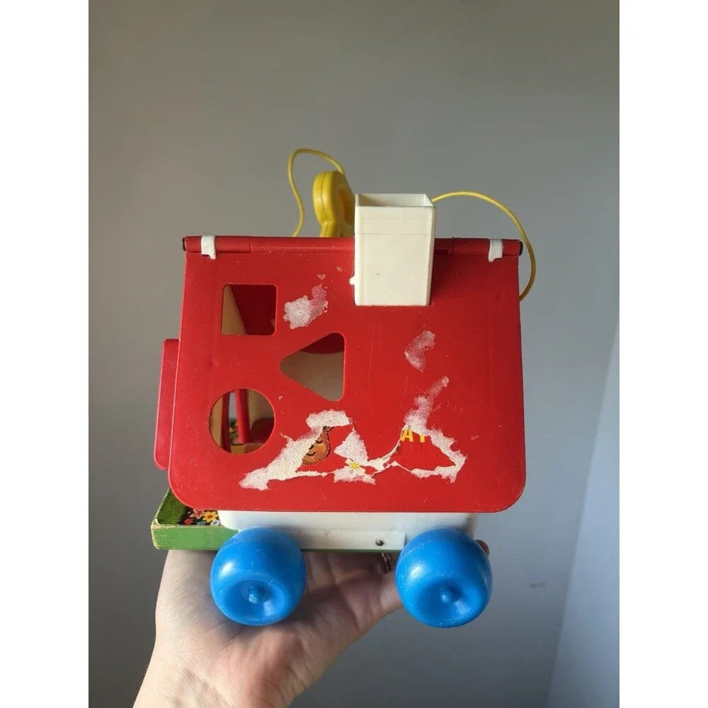 Fisher Price 1967 Goldilocks and the 3 Bears Pull Toy with Bell